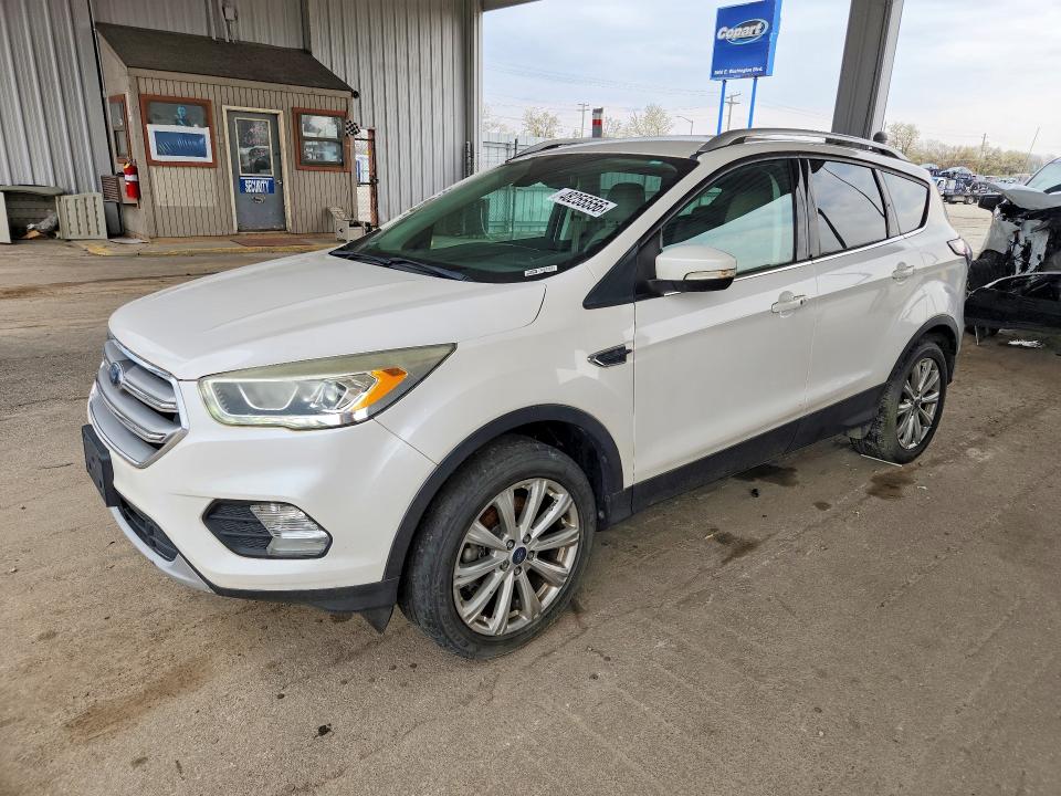 2017 FORD ESCAPE — VIN 1FMCU9J90HUD86681