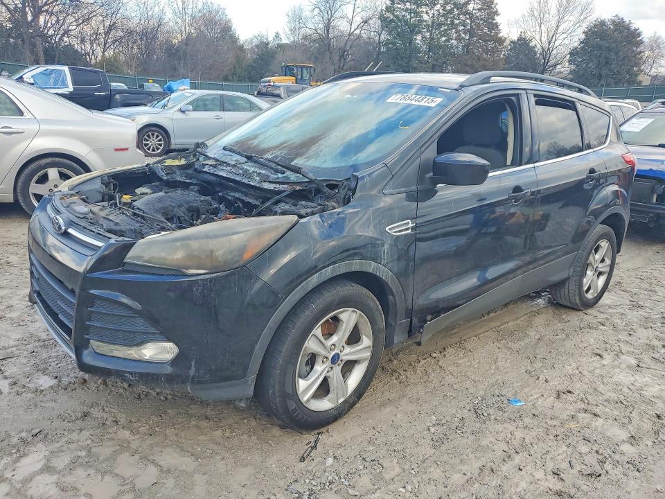 2015 FORD ESCAPE — VIN 1FMCU0GX1FUB42634