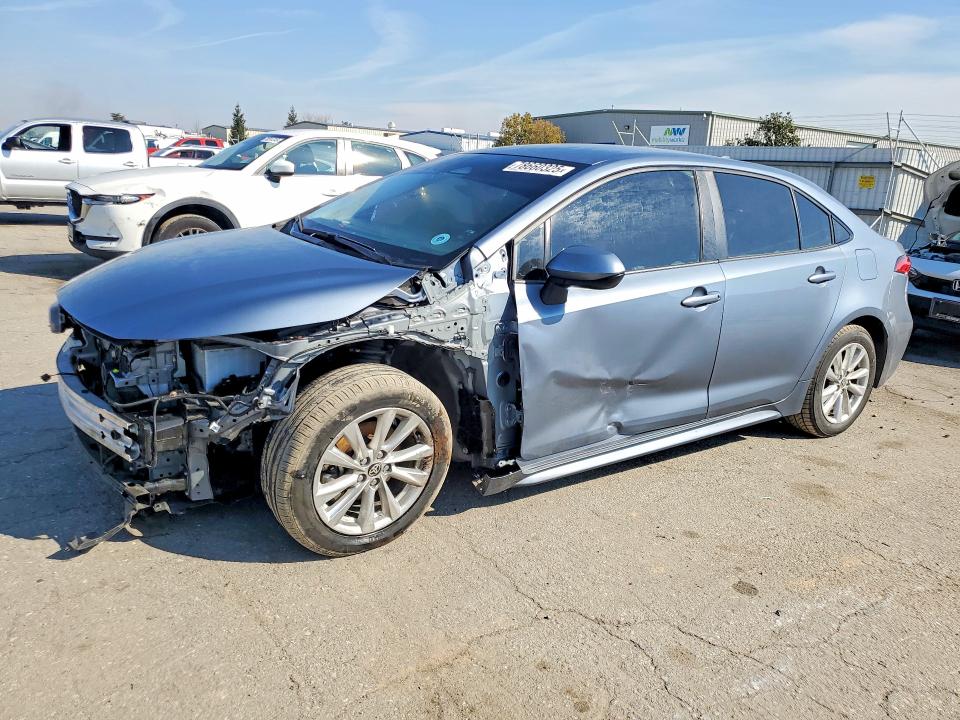 2024 TOYOTA COROLLA — VIN JTDBCMFE6R3057082
