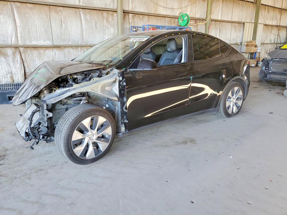 2022 TESLA MODEL Y — VIN 7SAYGDEE7NF320969