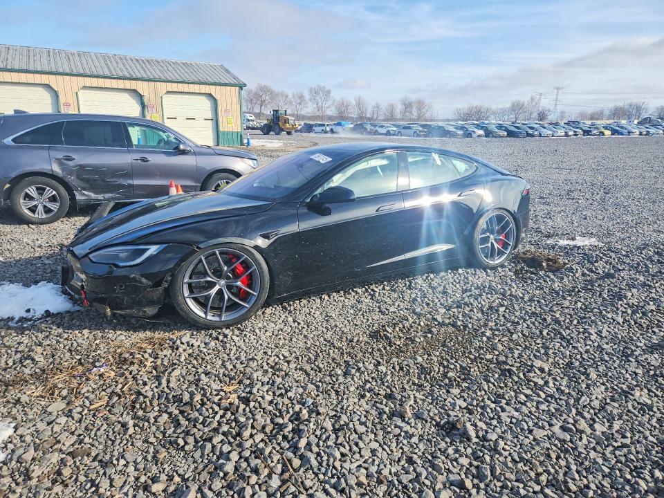 2025 TESLA MODEL S — VIN 5YJSA1E60SF550022