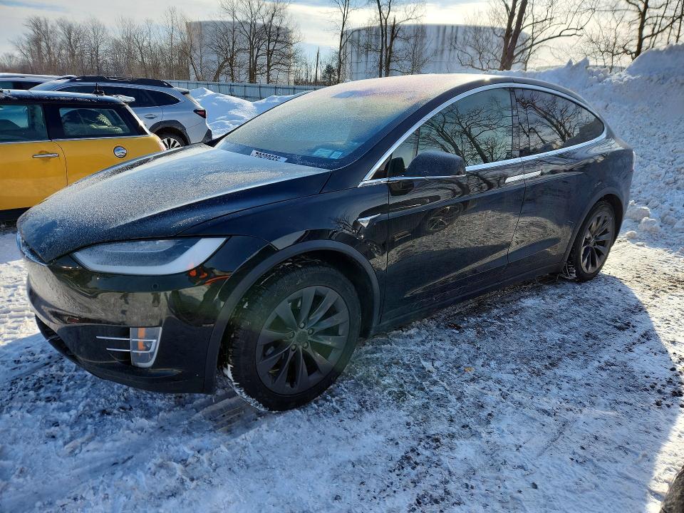 2019 TESLA MODEL X — VIN 5YJXCBE26KF160738