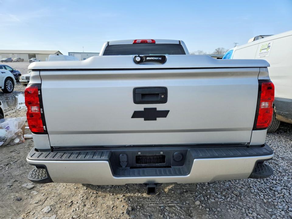 1GCVKPEC8HZ115822