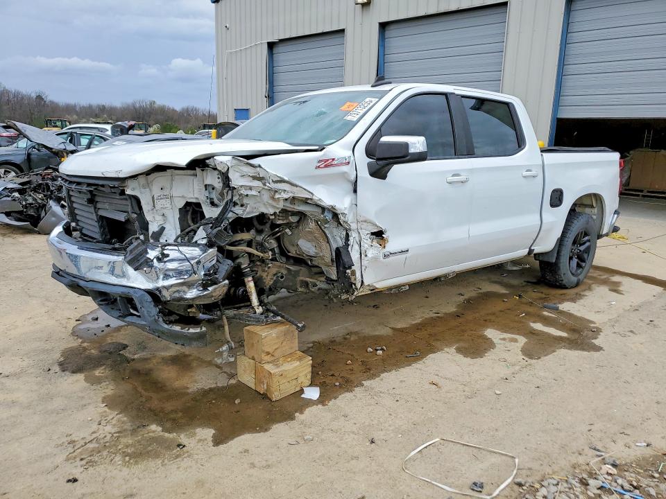 2020 CHEVROLET SILVERADO — VIN 3GCUYDED3LG121330
