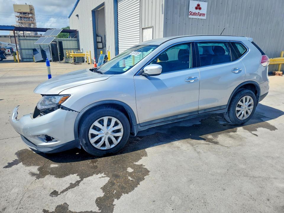 2015 NISSAN ROGUE — VIN 5N1AT2MT5FC926036