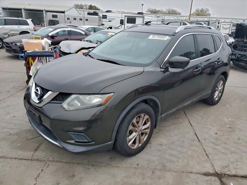 2015 NISSAN ROGUE S — VIN 5N1AT2MT4FC765114