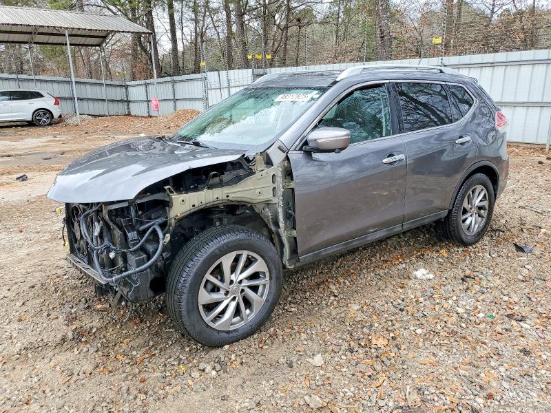2015 NISSAN ROGUE S — VIN 5N1AT2MV2FC753593
