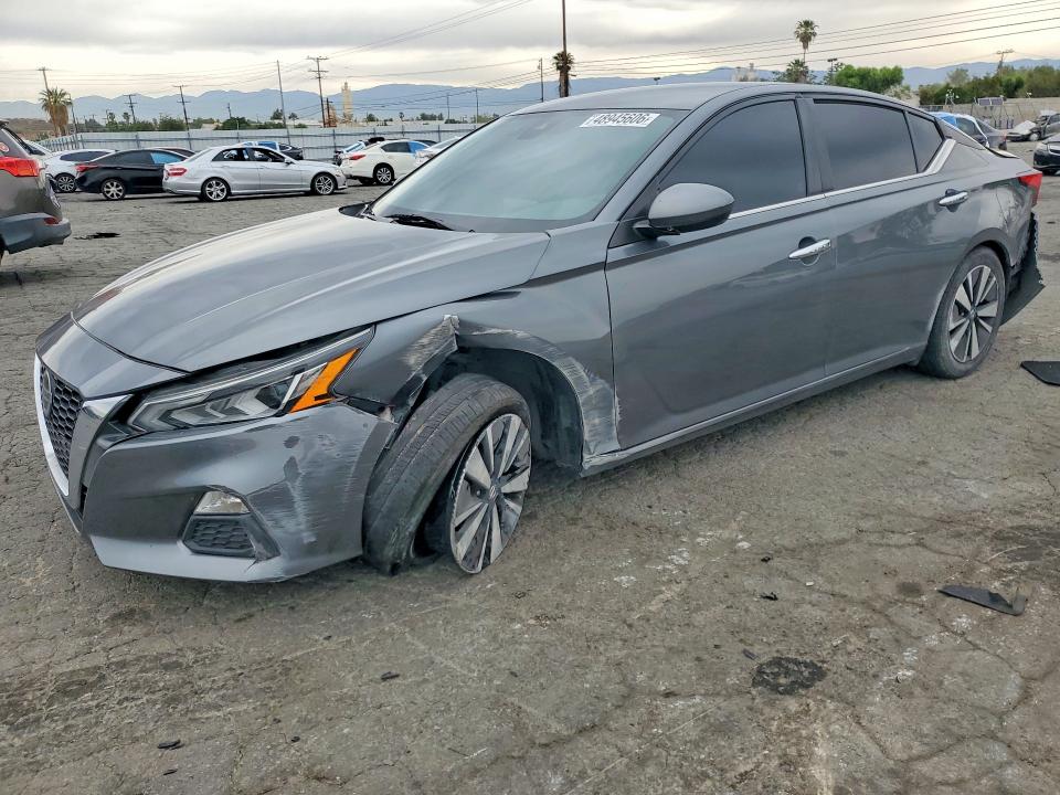 2021 NISSAN ALTIMA — VIN 1N4BL4DVXMN357102