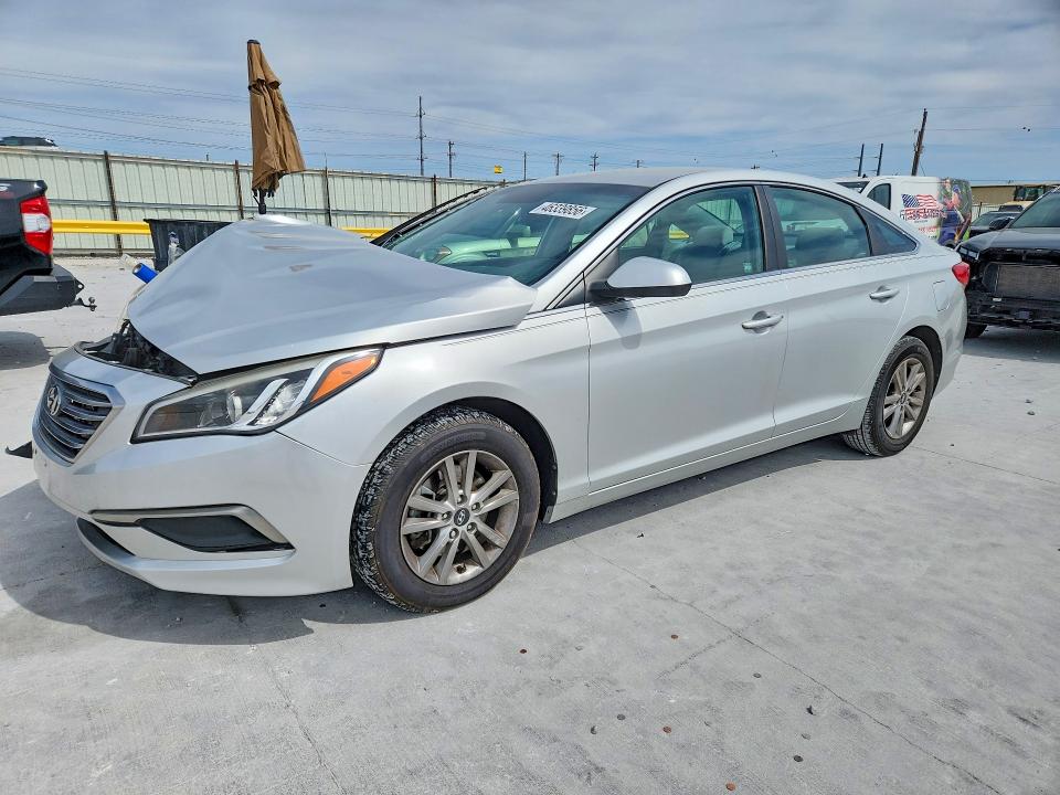 2017 HYUNDAI SONATA — VIN 5NPE24AF4HH516967