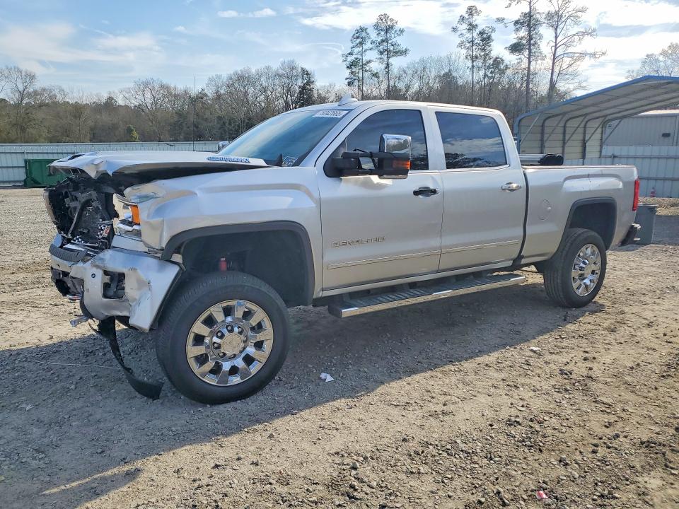 2018 GMC SIERRA — VIN 1GT12UEYXJF209538