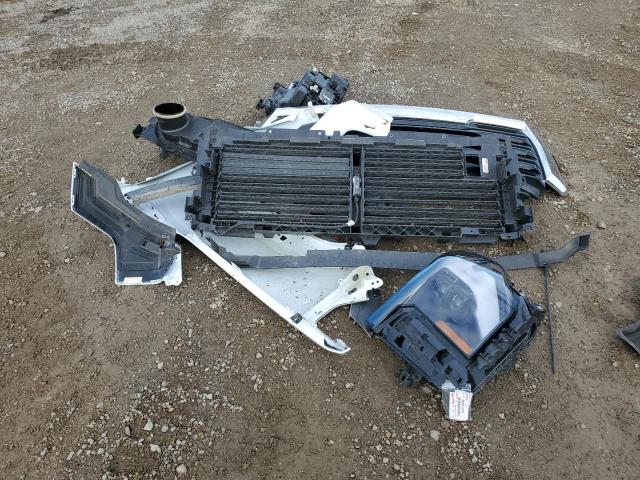 1GT4ULE7XSF271029