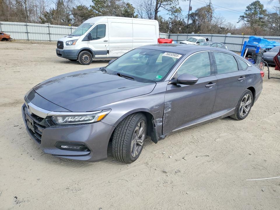 2018 HONDA ACCORD — VIN 1HGCV1F56JA142647