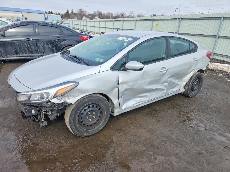 2017 KIA FORTE — VIN 3KPFK4A73HE113726