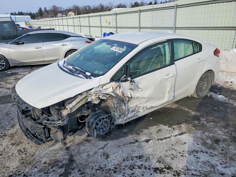 2018 KIA FORTE — VIN 3KPFK4A74JE178204