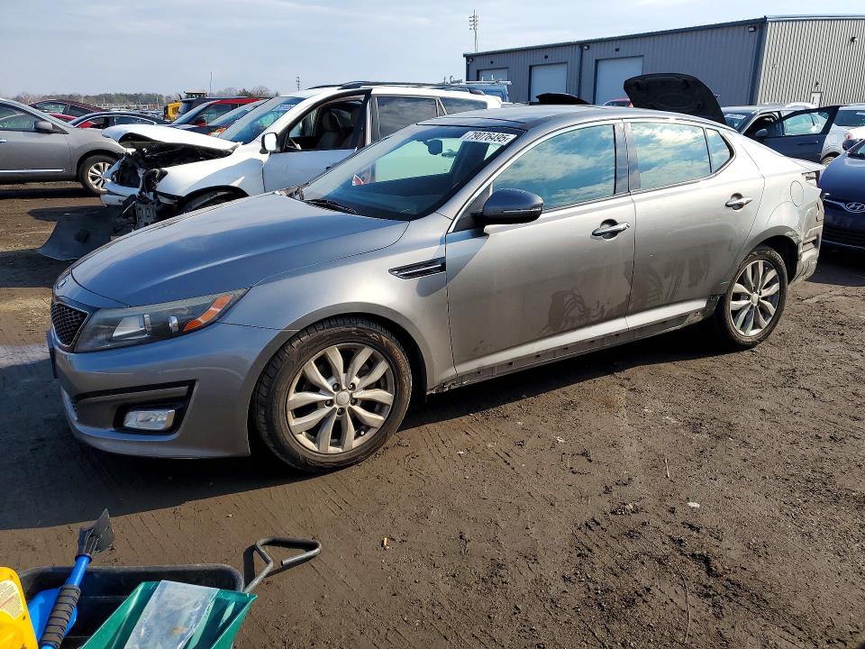 2015 KIA OPTIMA — VIN 5XXGN4A72FG482545