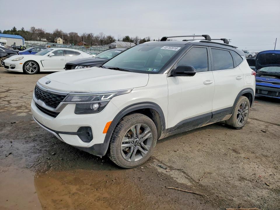 2021 KIA SELTOS — VIN KNDEUCAAXM7156580