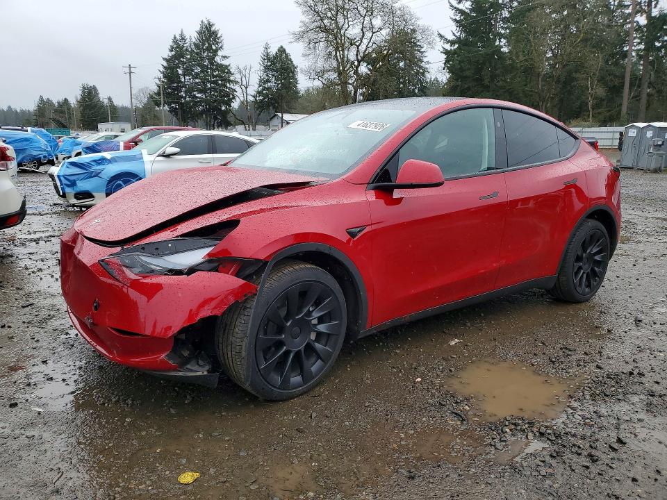 2023 TESLA MODEL Y — VIN 7SAYGDEE5PF836458