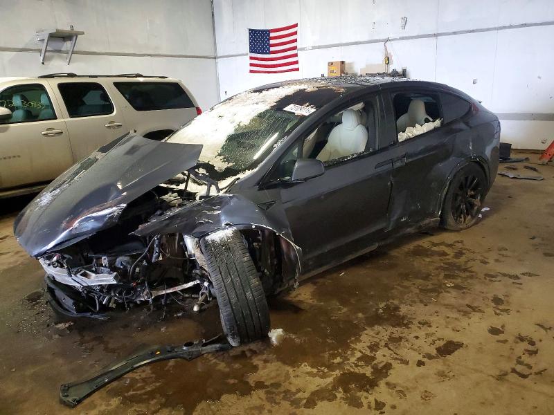 2022 TESLA MODEL X — VIN 7SAXCBE5XNF357297