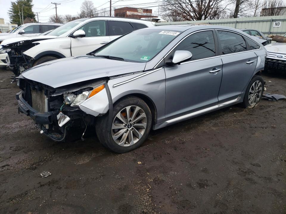 2016 HYUNDAI SONATA — VIN 5NPE34AF6GH411567