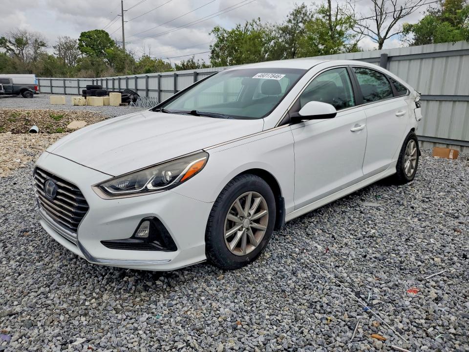 2018 HYUNDAI SONATA — VIN 5NPE24AF1JH670686