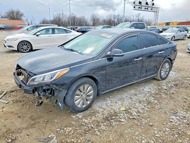 2017 HYUNDAI SONATA HYBRID — VIN KMHE24L37HA069914