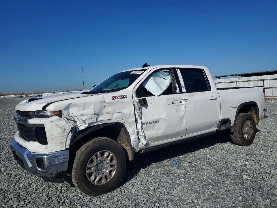 2024 CHEVROLET SILVERADO — VIN 2GC4YTEY1R1226480