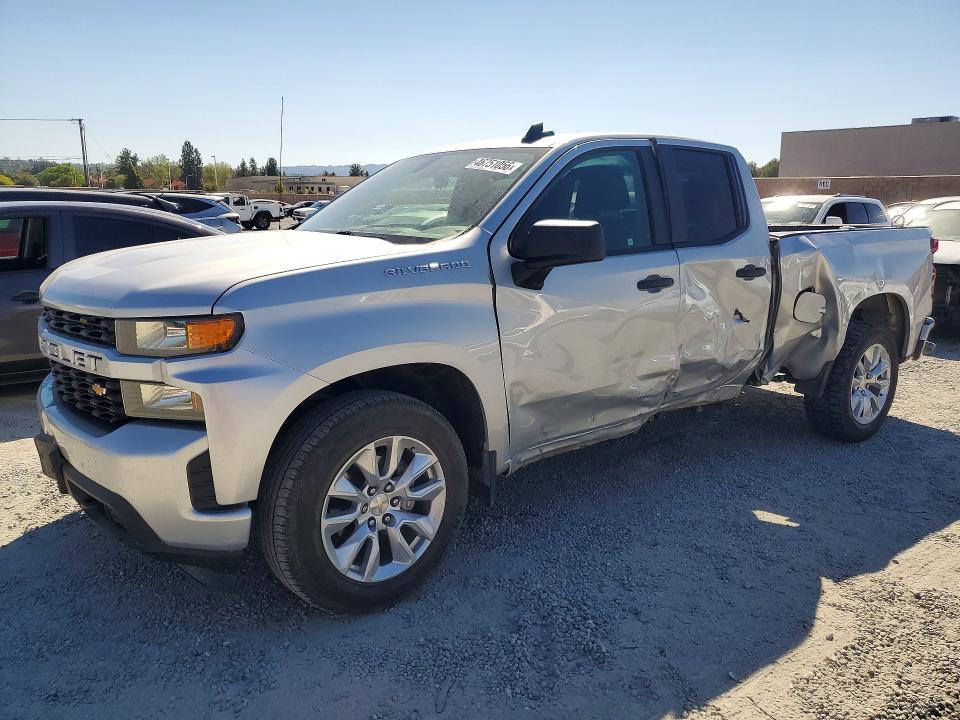 2021 CHEVROLET SILVERADO — VIN 1GCRWBEK0MZ365842