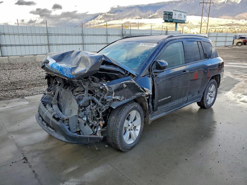 2017 JEEP COMPASS — VIN 1C4NJDEB4HD105195