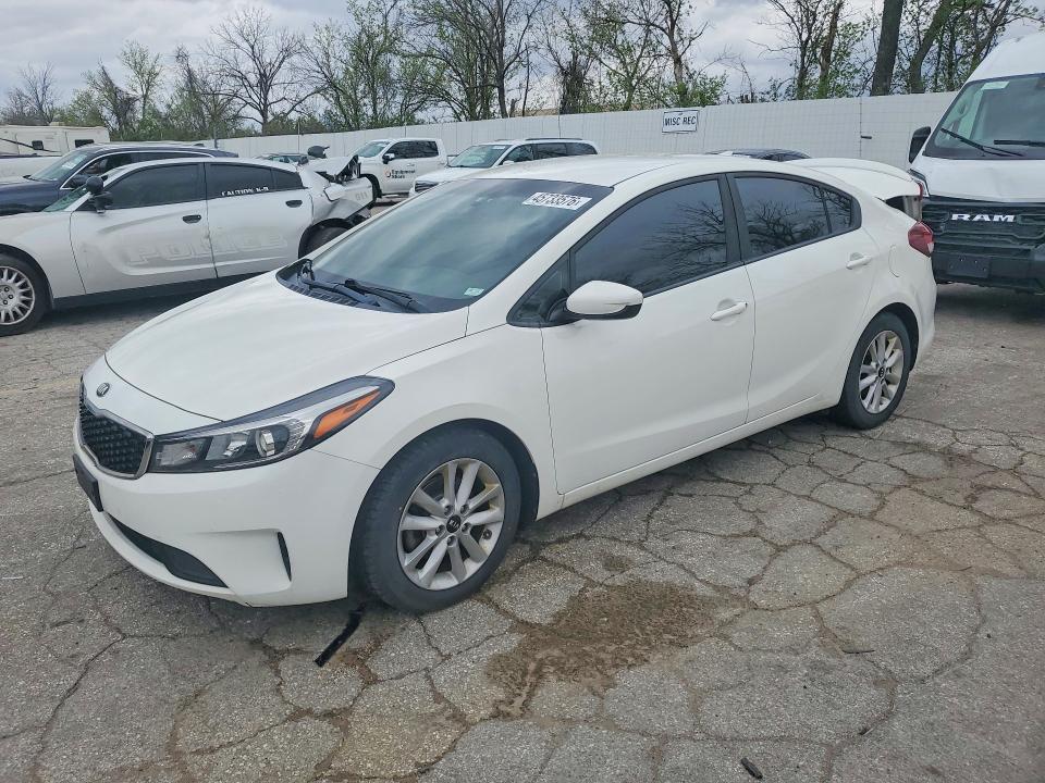 2017 KIA FORTE — VIN 3KPFL4A7XHE107614