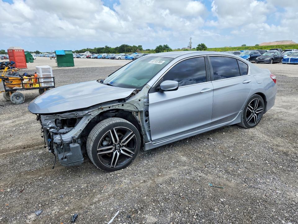 2017 HONDA ACCORD — VIN 1HGCR2F52HA108449