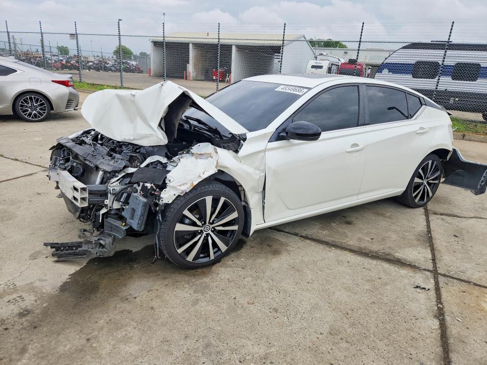 1N4BL4CV3LC286269