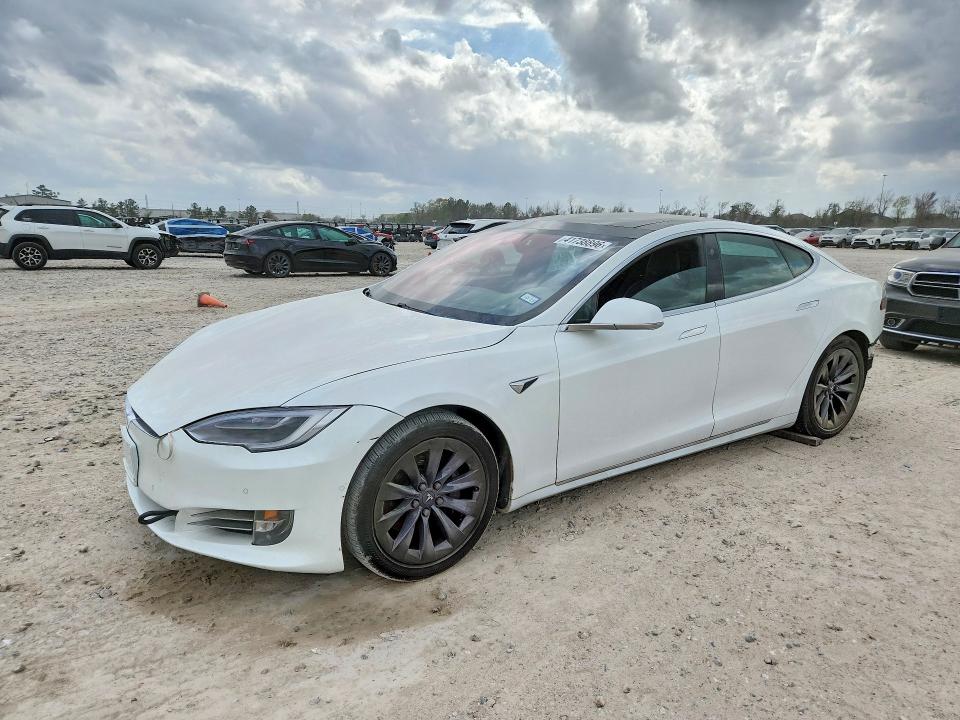 2017 TESLA MODEL S — VIN 5YJSA1E11HF195505