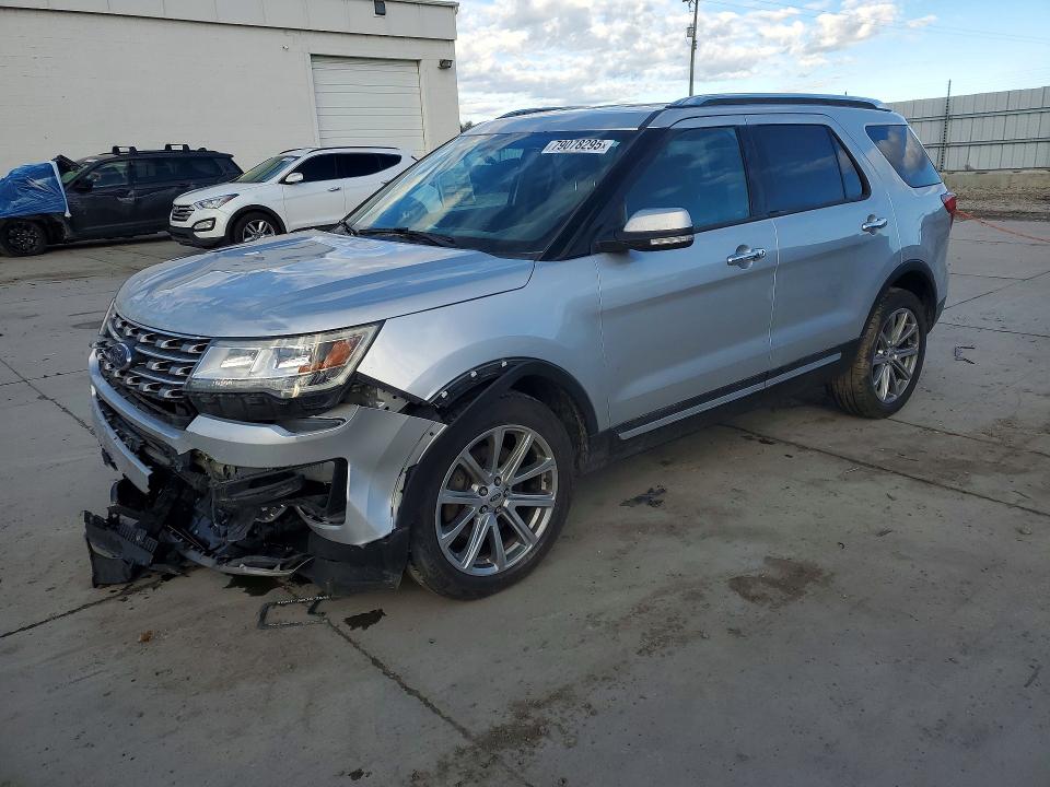 2017 FORD EXPLORER — VIN 1FM5K8F88HGC34185