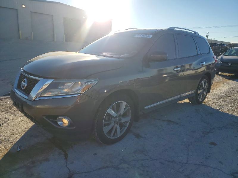 2015 NISSAN PATHFINDER — VIN 5N1AR2MN0FC619339