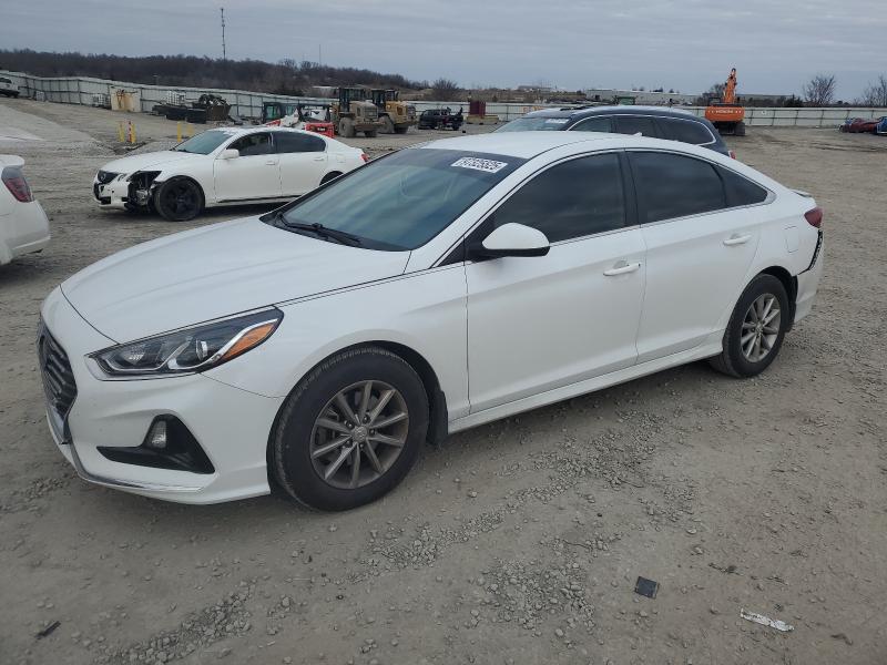 2019 HYUNDAI SONATA SE — VIN 5NPE24AF9KH811876