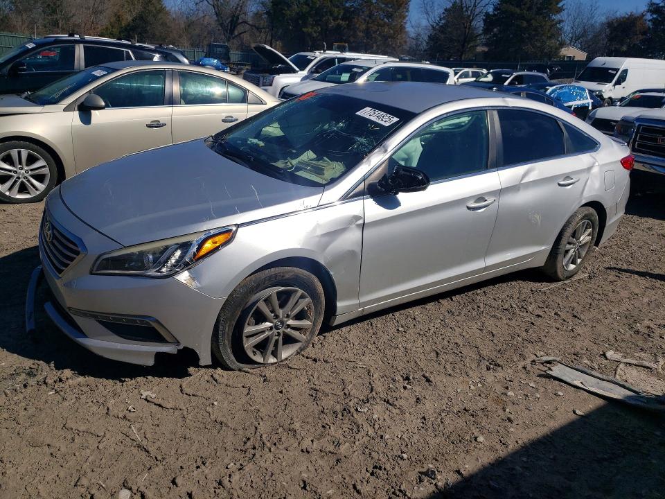 2015 HYUNDAI SONATA — VIN 5NPE24AF8FH159046