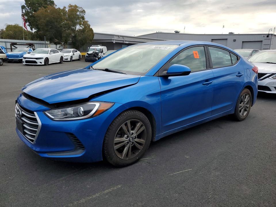 2017 HYUNDAI ELANTRA — VIN 5NPD84LF2HH172434