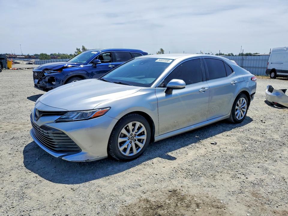 2018 TOYOTA CAMRY — VIN JTNB11HK9J3025928