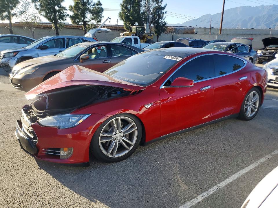 2015 TESLA MODEL S — VIN 5YJSA1E20FF117450