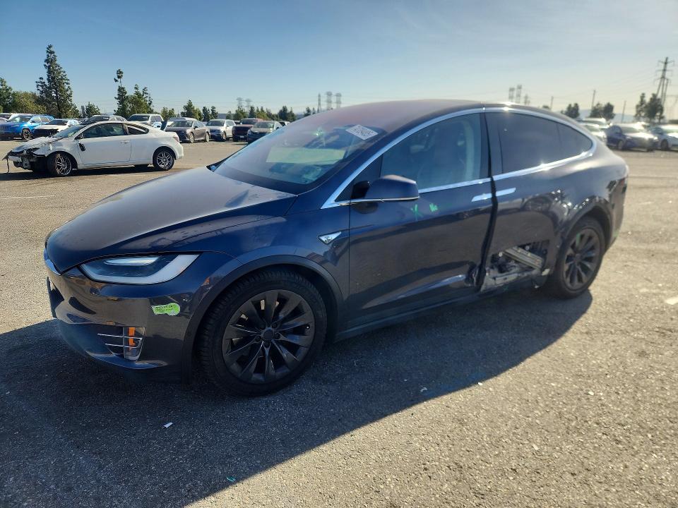 2016 TESLA MODEL X — VIN 5YJXCAE28GF004850