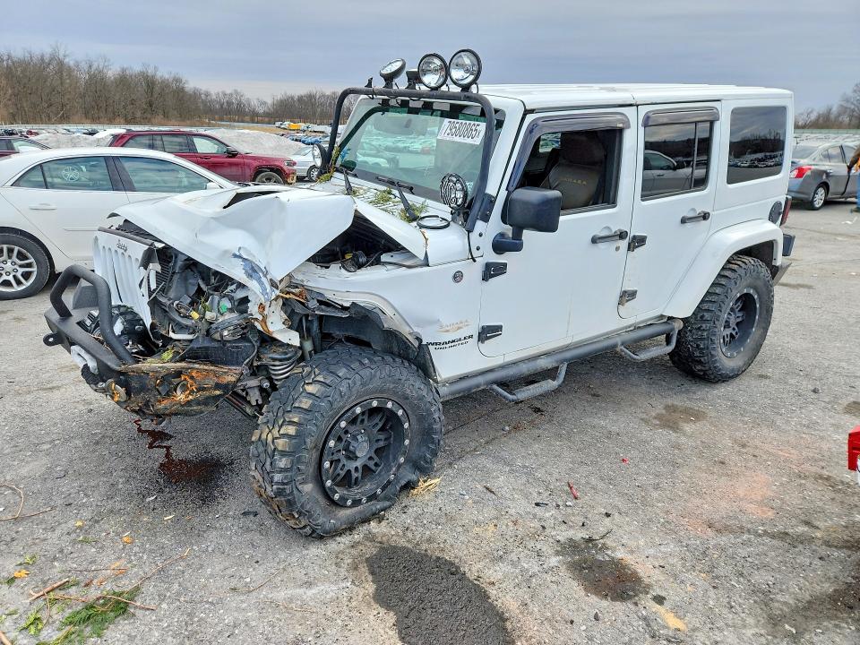 2015 JEEP WRANGLER UNLIMITED — VIN 1C4BJWEG1FL560681