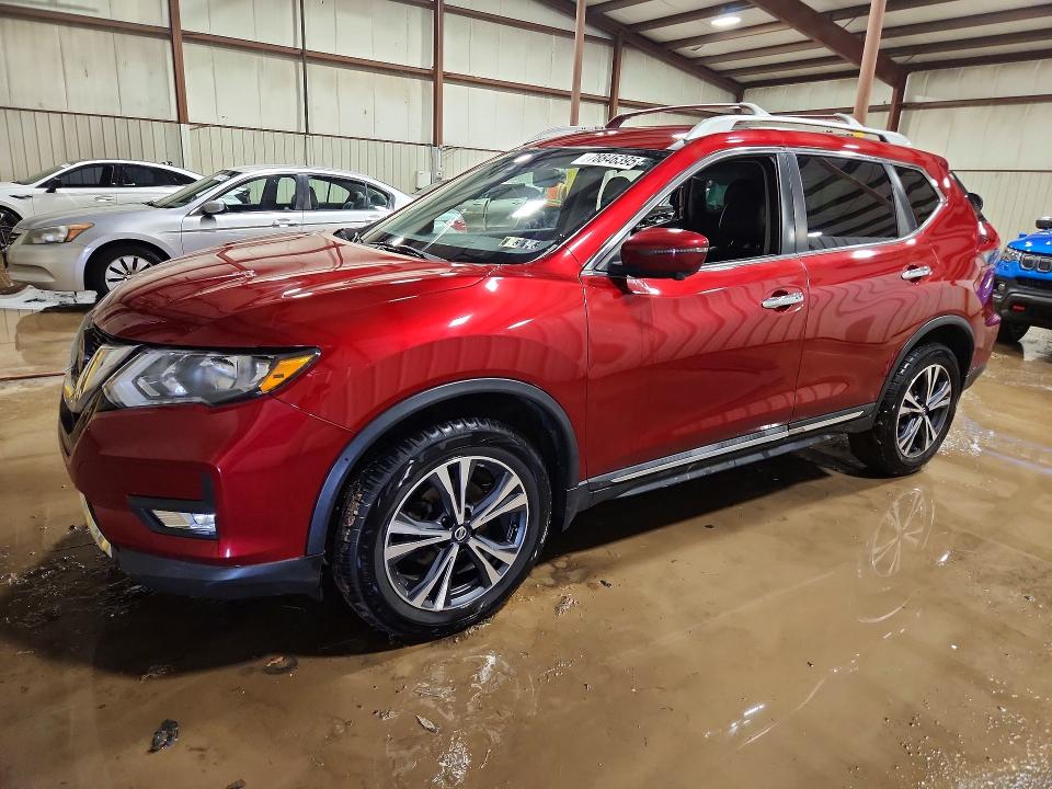 2018 NISSAN ROGUE — VIN 5N1AT2MV8JC775073