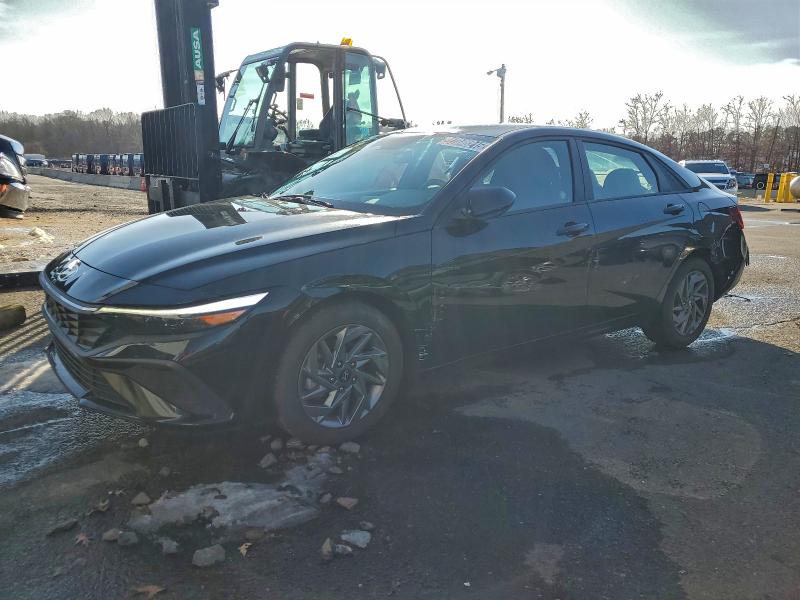 2024 HYUNDAI ELANTRA — VIN KMHLM4DG3RU662365