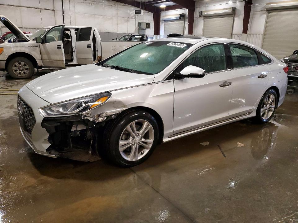2018 HYUNDAI SONATA SPO — VIN 5NPE34AF2JH699532