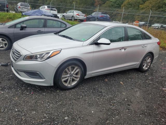 2016 HYUNDAI SONATA SE — VIN 5NPE24AF0GH394722