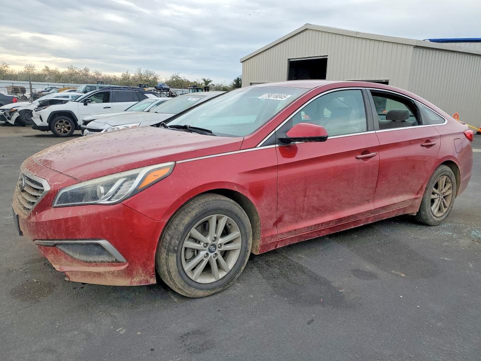 2016 HYUNDAI SONATA — VIN 5NPE24AF8GH267636