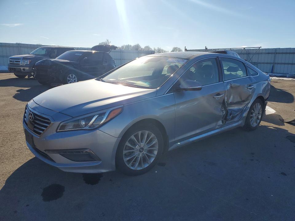 2015 HYUNDAI SONATA — VIN 5NPE34AF3FH021203