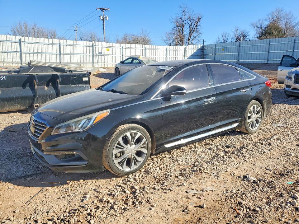 2015 HYUNDAI SONATA — VIN 5NPE34AB3FH111299