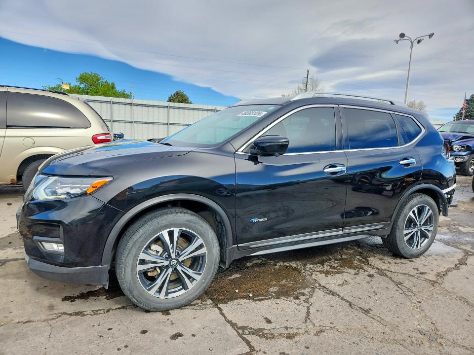 2017 NISSAN ROGUE HYBRID — VIN 5N1ET2MV1HC785987