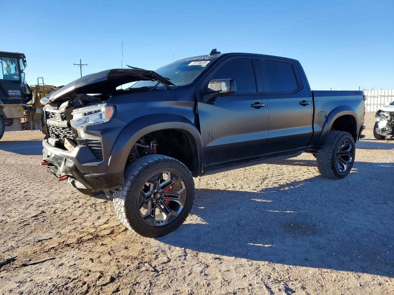 2024 CHEVROLET SILVERADO — VIN 1GCUDEEL6RZ163136
